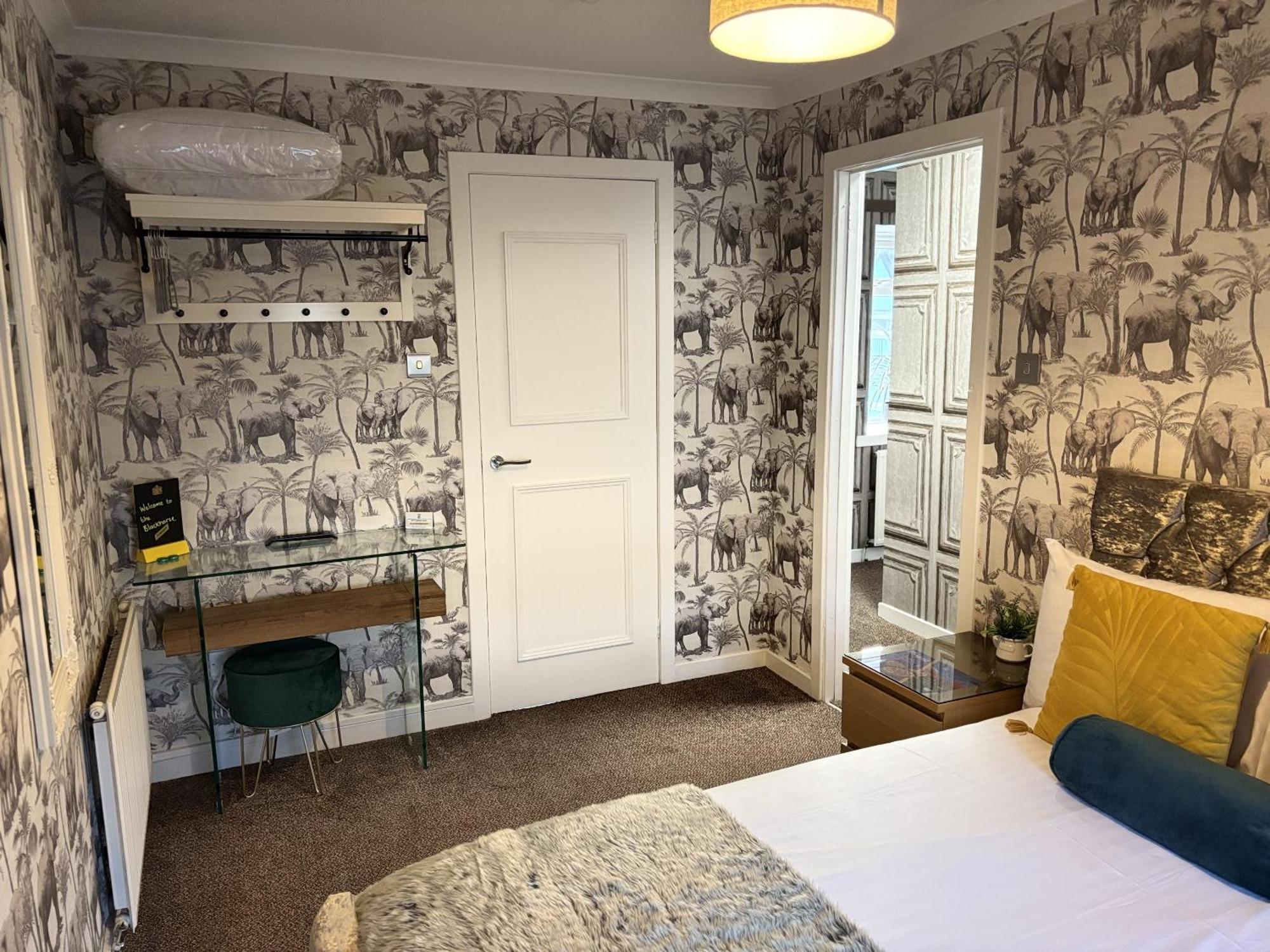 The Blackhorse 3* Newton Stewart